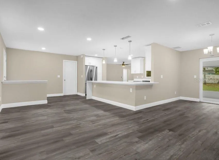 1560 GUINEVERE DRIVE Casselberry, FL 32707