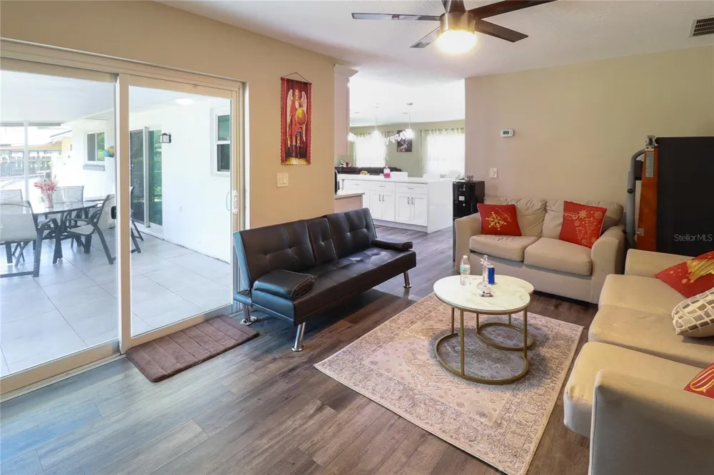 1560 GUINEVERE DRIVE Casselberry, FL 32707