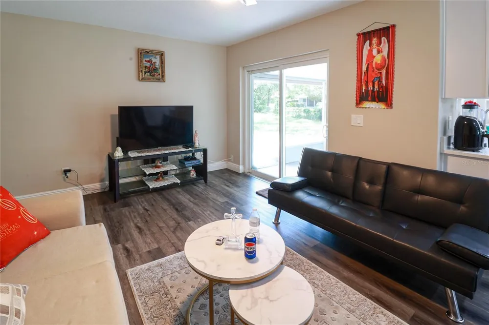 1560 GUINEVERE DRIVE Casselberry, FL 32707