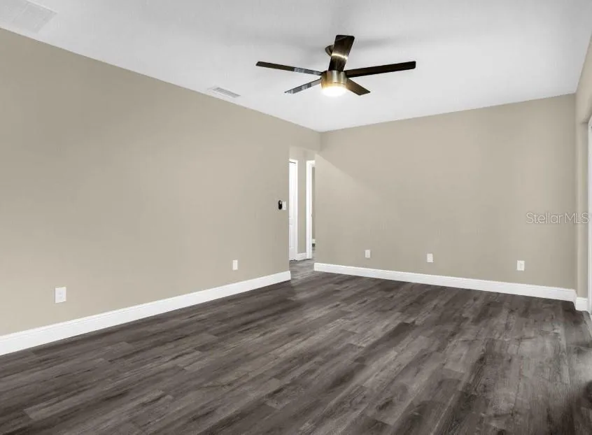 1560 GUINEVERE DRIVE Casselberry, FL 32707