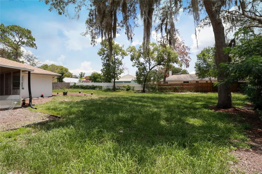 1560 GUINEVERE DRIVE Casselberry, FL 32707