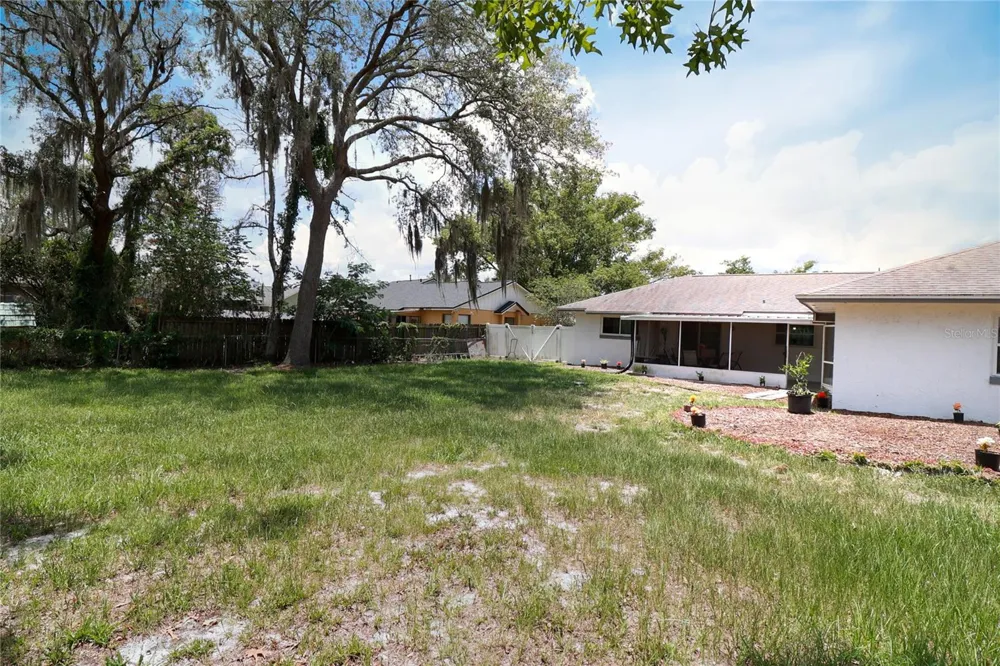 1560 GUINEVERE DRIVE Casselberry, FL 32707