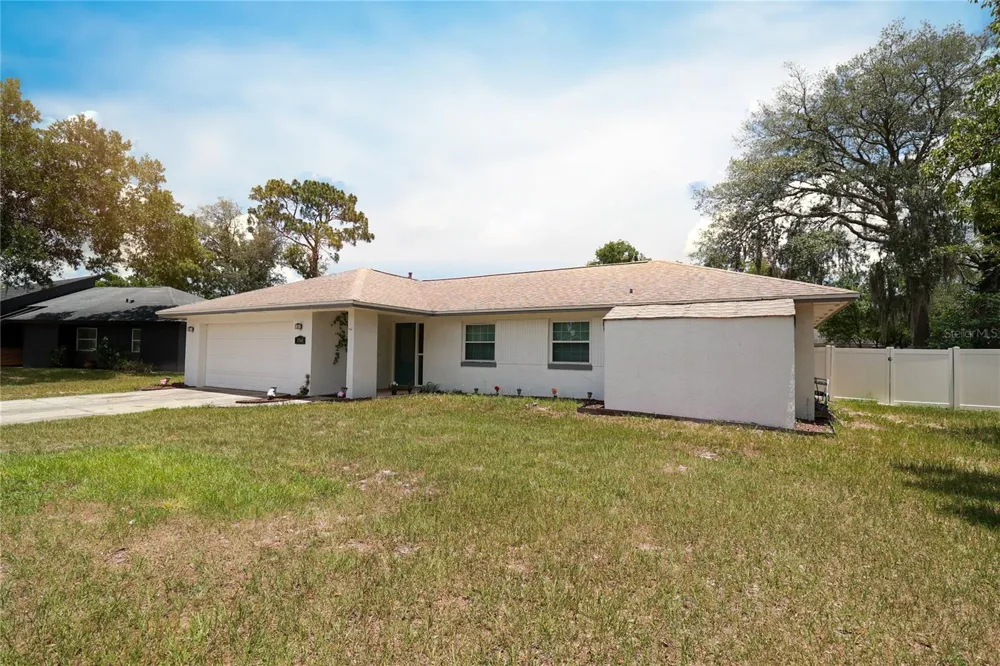 1560 GUINEVERE DRIVE Casselberry, FL 32707