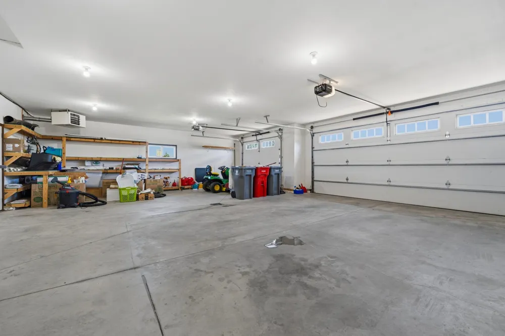 814 Curt Felt Drive Alexandria, MN 56308