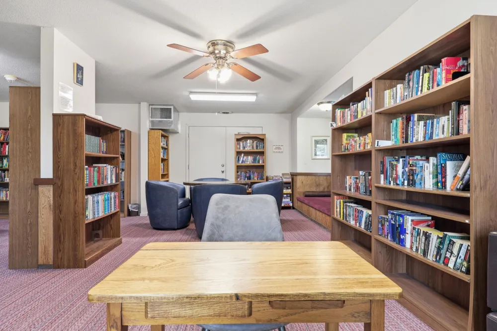 122 Demont Avenue E #370 Little Canada, MN 55117