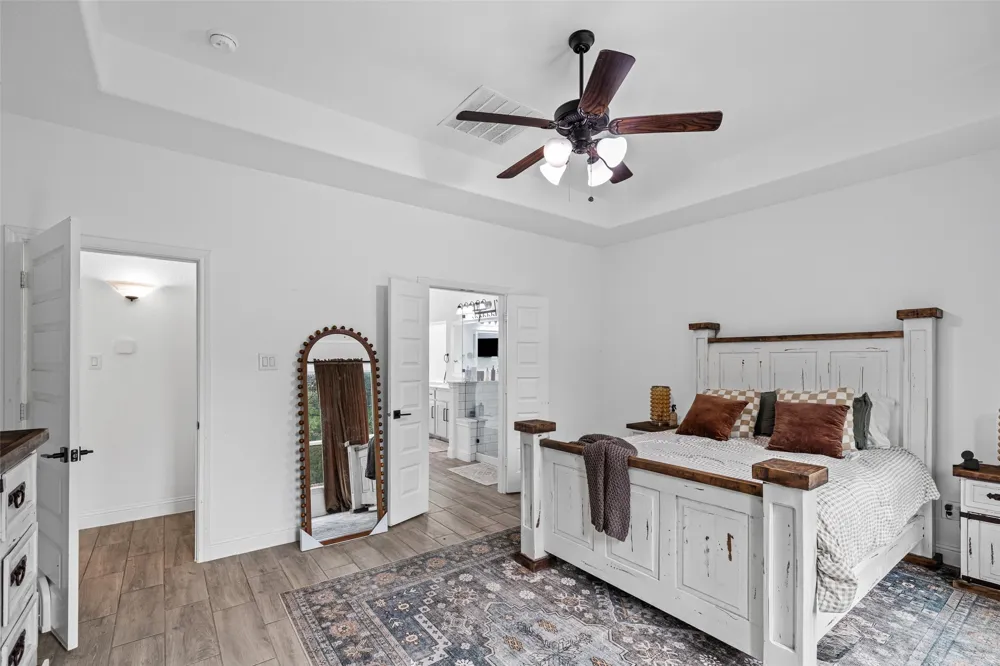 1068 Wildwood Drive Joshua, TX 76058