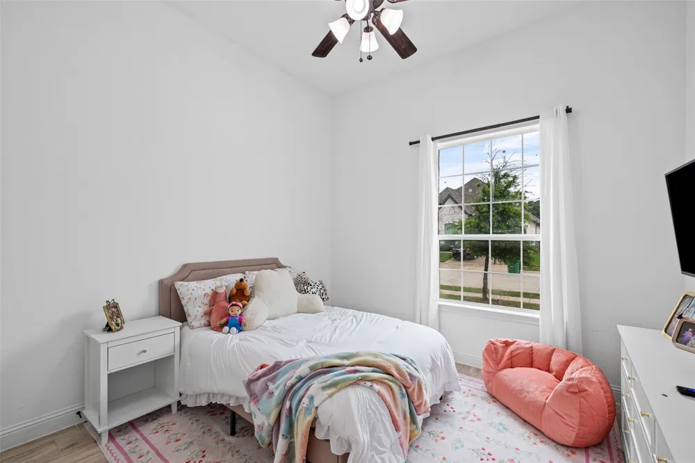 1068 Wildwood Drive Joshua, TX 76058