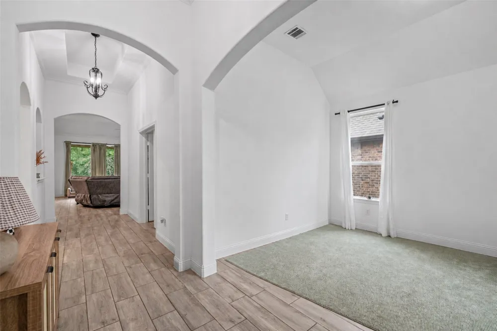 1068 Wildwood Drive Joshua, TX 76058