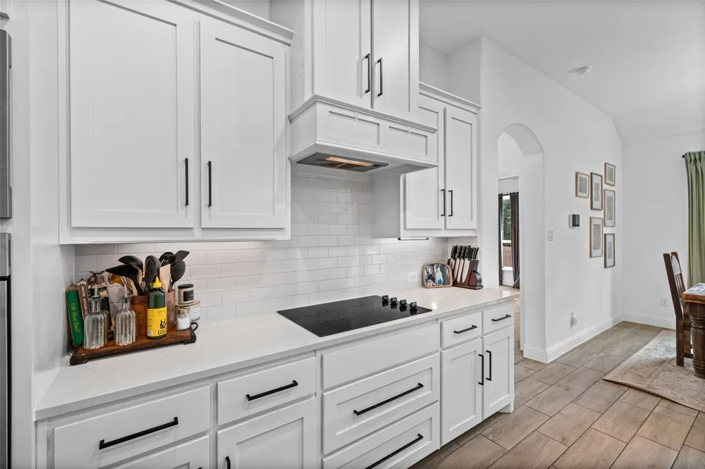 1068 Wildwood Drive Joshua, TX 76058