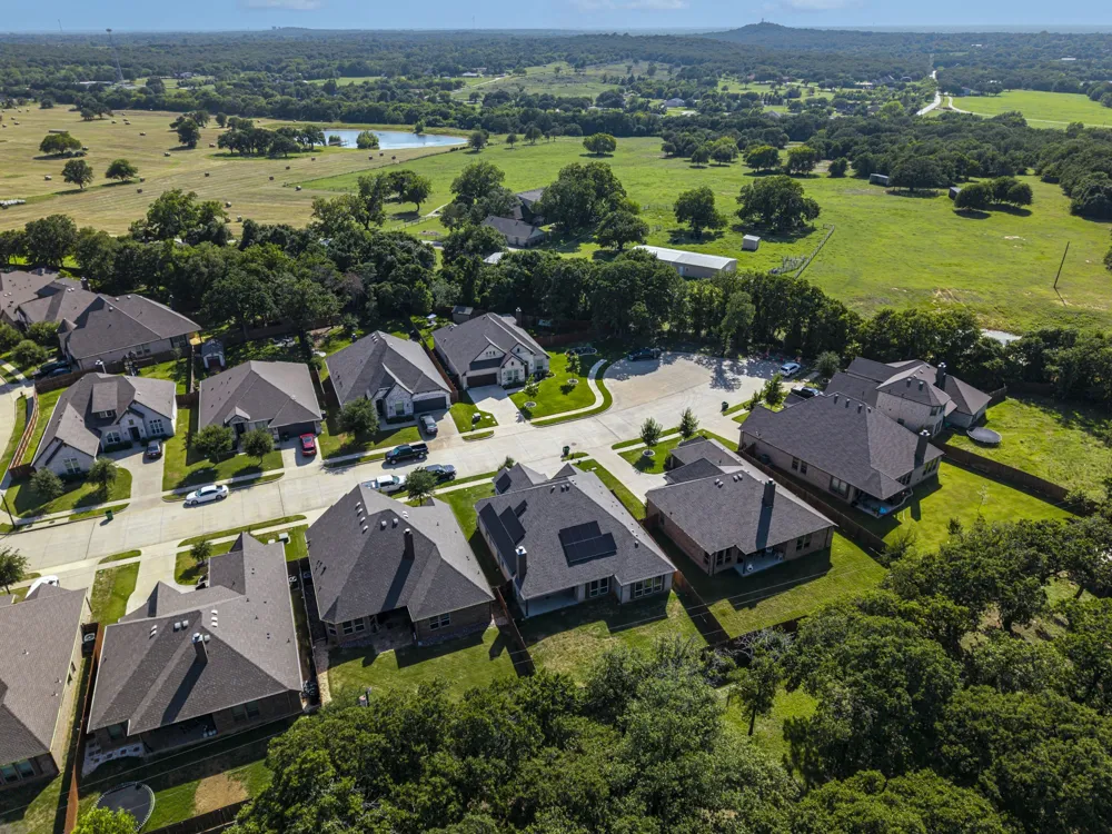 1068 Wildwood Drive Joshua, TX 76058