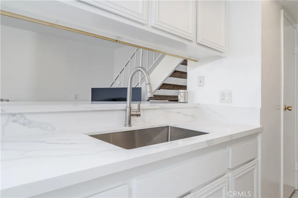 1009 S Mantle #138B Santa Ana, CA 92705