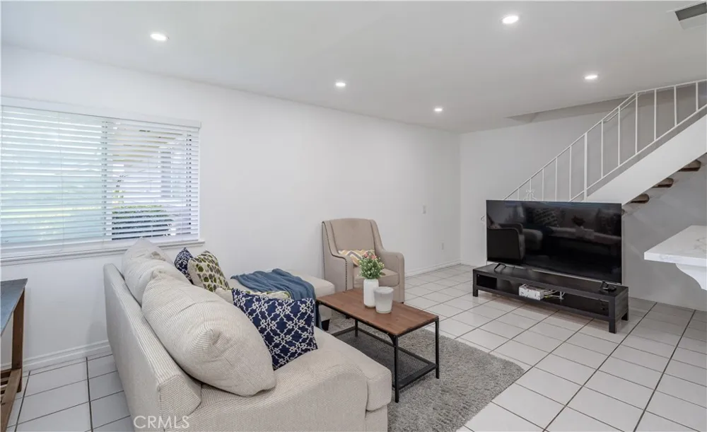 1009 S Mantle #138B Santa Ana, CA 92705