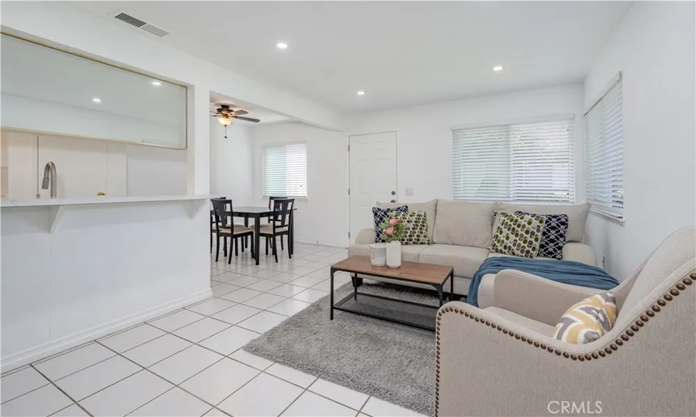 1009 S Mantle #138B Santa Ana, CA 92705