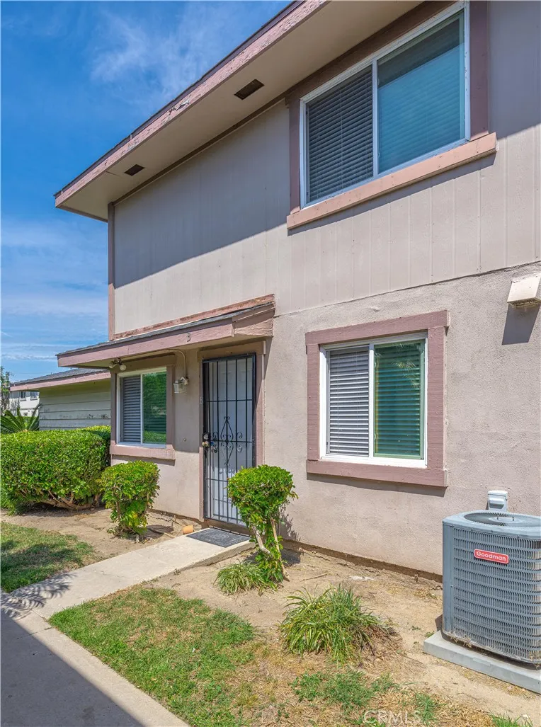 1009 S Mantle #138B Santa Ana, CA 92705