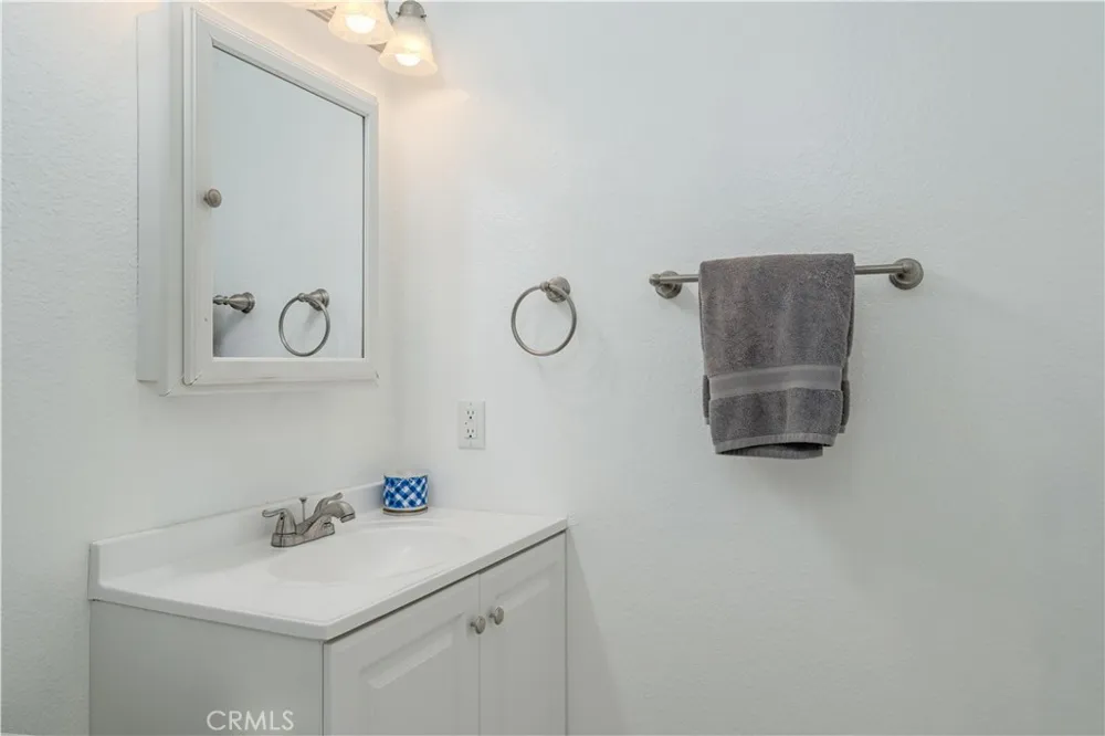 1009 S Mantle #138B Santa Ana, CA 92705