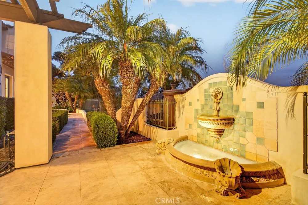 7206 Aviara Drive Carlsbad, CA 92011
