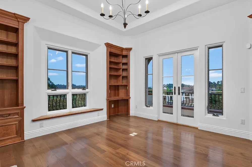 7206 Aviara Drive Carlsbad, CA 92011