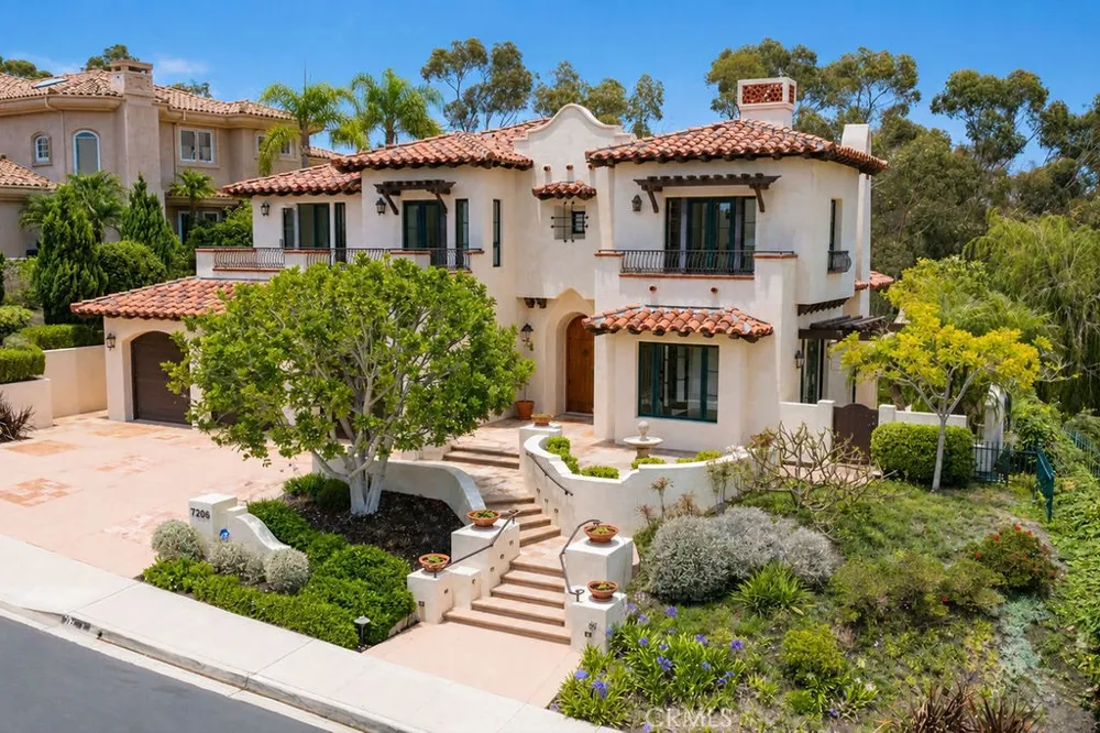 7206 Aviara Drive Carlsbad, CA 92011