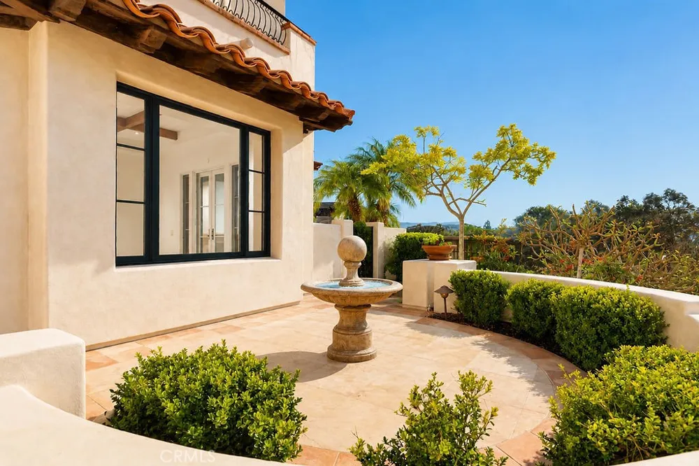 7206 Aviara Drive Carlsbad, CA 92011