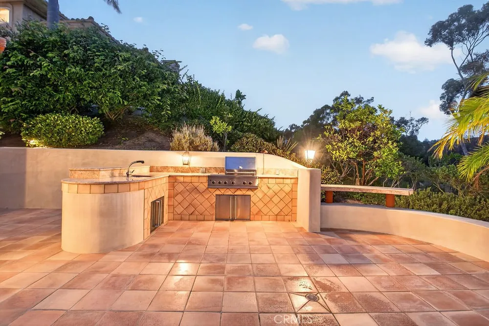 7206 Aviara Drive Carlsbad, CA 92011