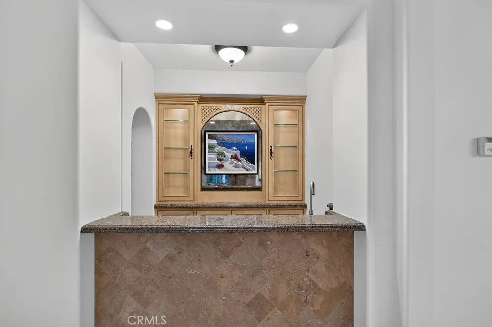 7206 Aviara Drive Carlsbad, CA 92011