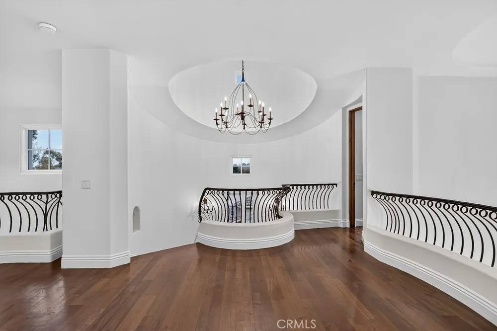 7206 Aviara Drive Carlsbad, CA 92011