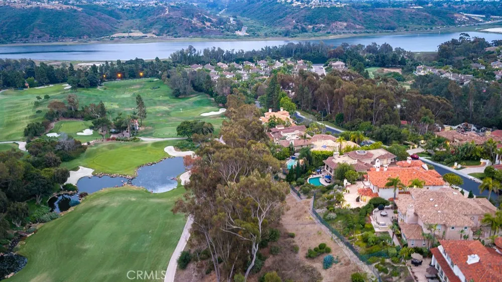 7206 Aviara Drive Carlsbad, CA 92011