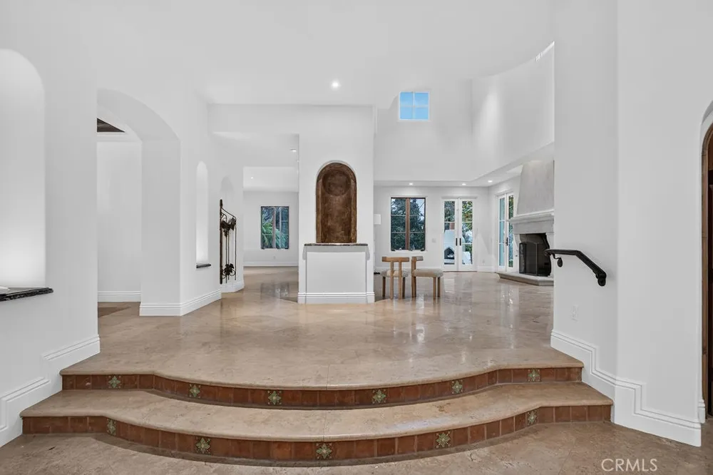 7206 Aviara Drive Carlsbad, CA 92011