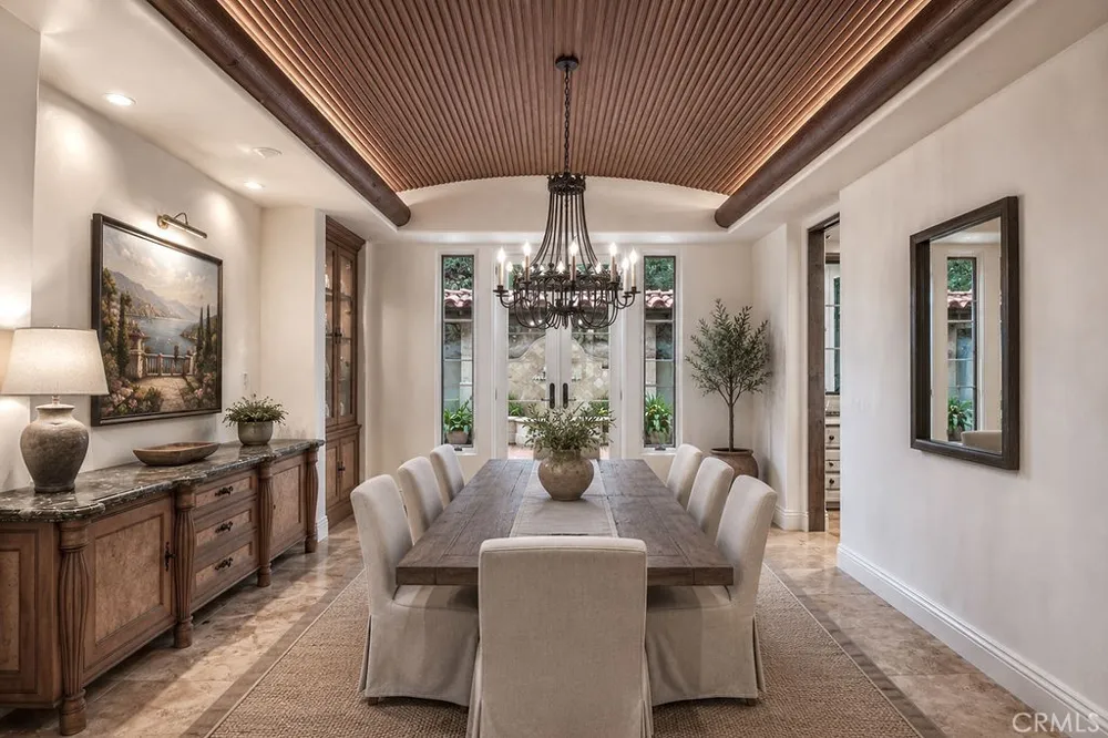 7206 Aviara Drive Carlsbad, CA 92011