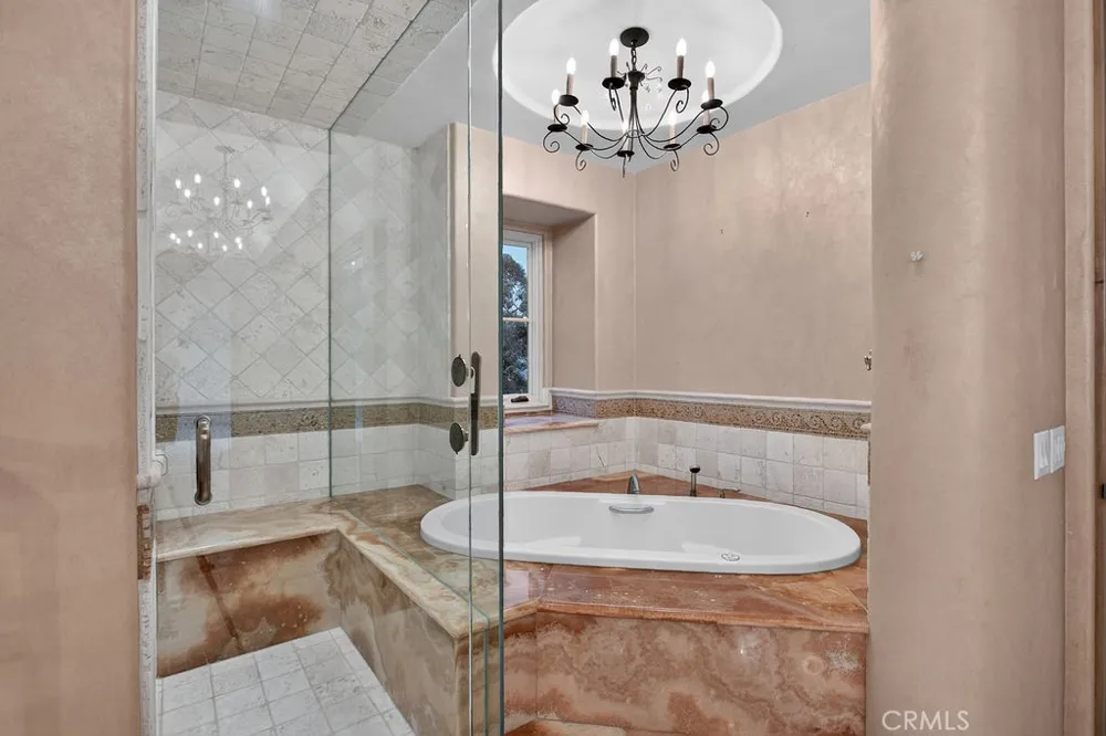 7206 Aviara Drive Carlsbad, CA 92011