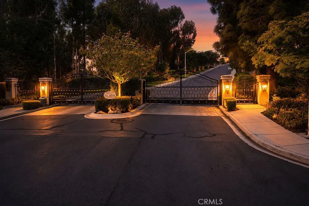 7206 Aviara Drive Carlsbad, CA 92011