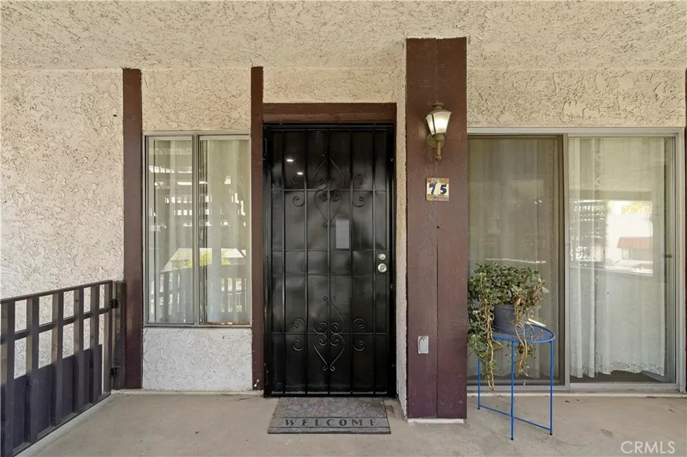 12330 Osborne St. #75 Pacoima, CA 91331