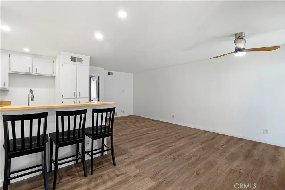 12330 Osborne St. #75 Pacoima, CA 91331