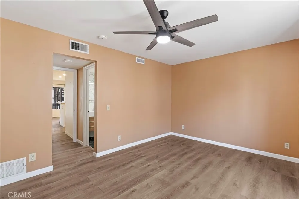 12330 Osborne St. #75 Pacoima, CA 91331