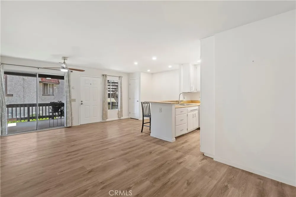 12330 Osborne St. #75 Pacoima, CA 91331