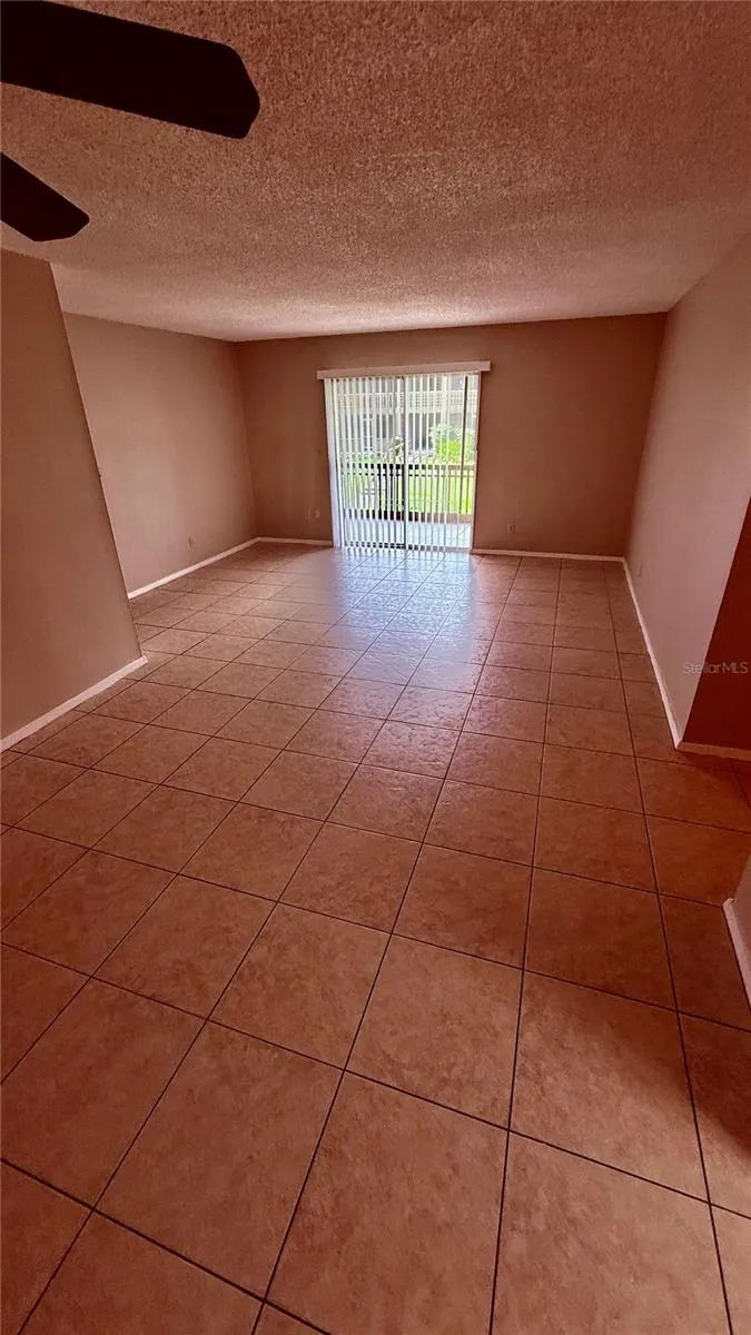 6519 W NEWBERRY ROAD #912 Gainesville, FL 32605