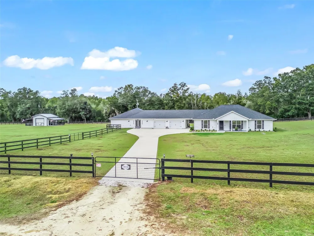 6570 SE 175TH COURT Morriston, FL 32668