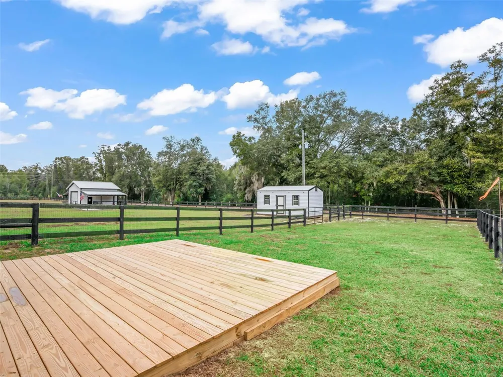 6570 SE 175TH COURT Morriston, FL 32668