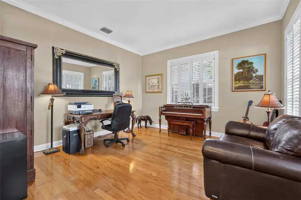 900 BRIGHTWATER CIRCLE Maitland, FL 32751