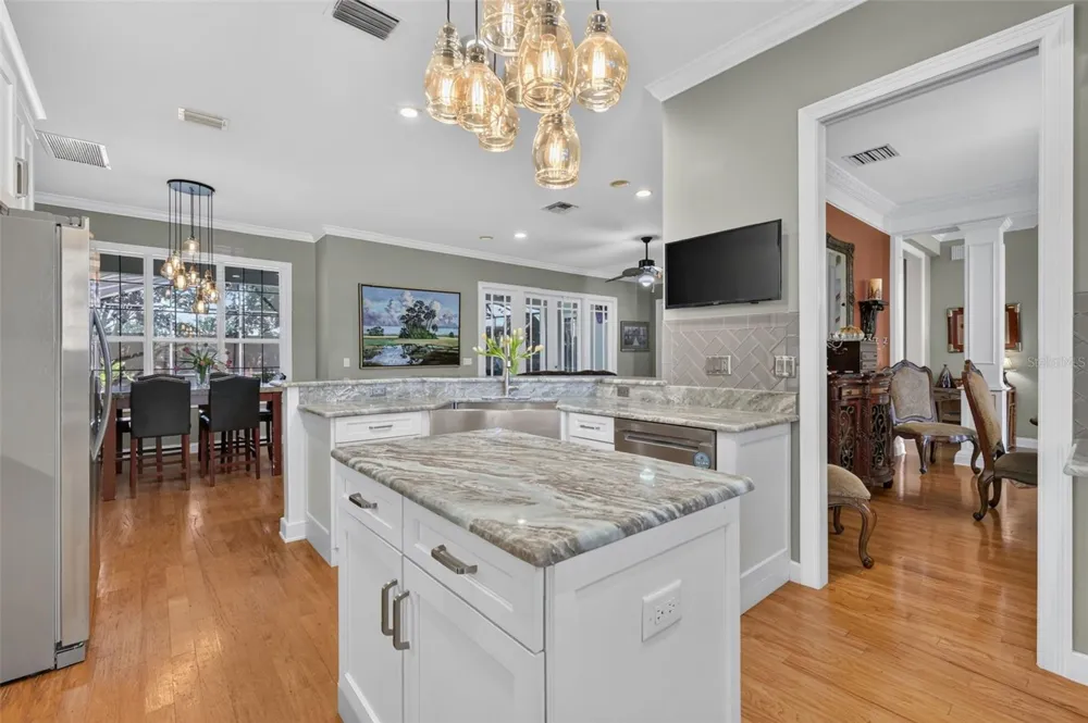 900 BRIGHTWATER CIRCLE Maitland, FL 32751