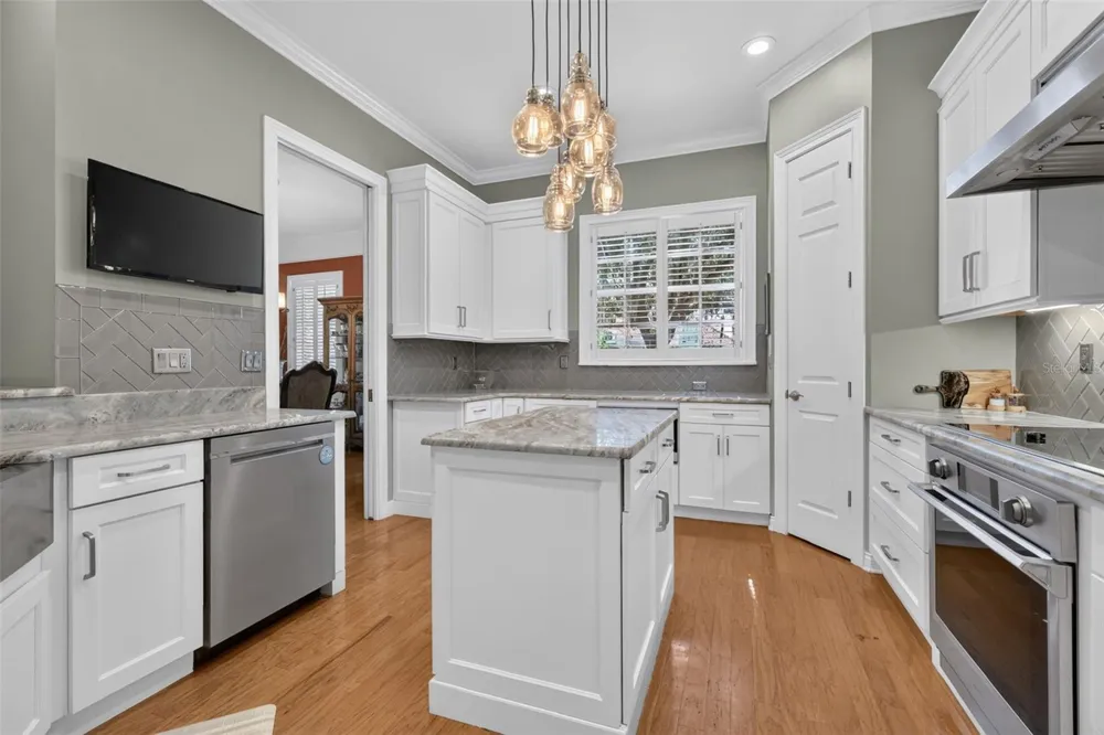 900 BRIGHTWATER CIRCLE Maitland, FL 32751