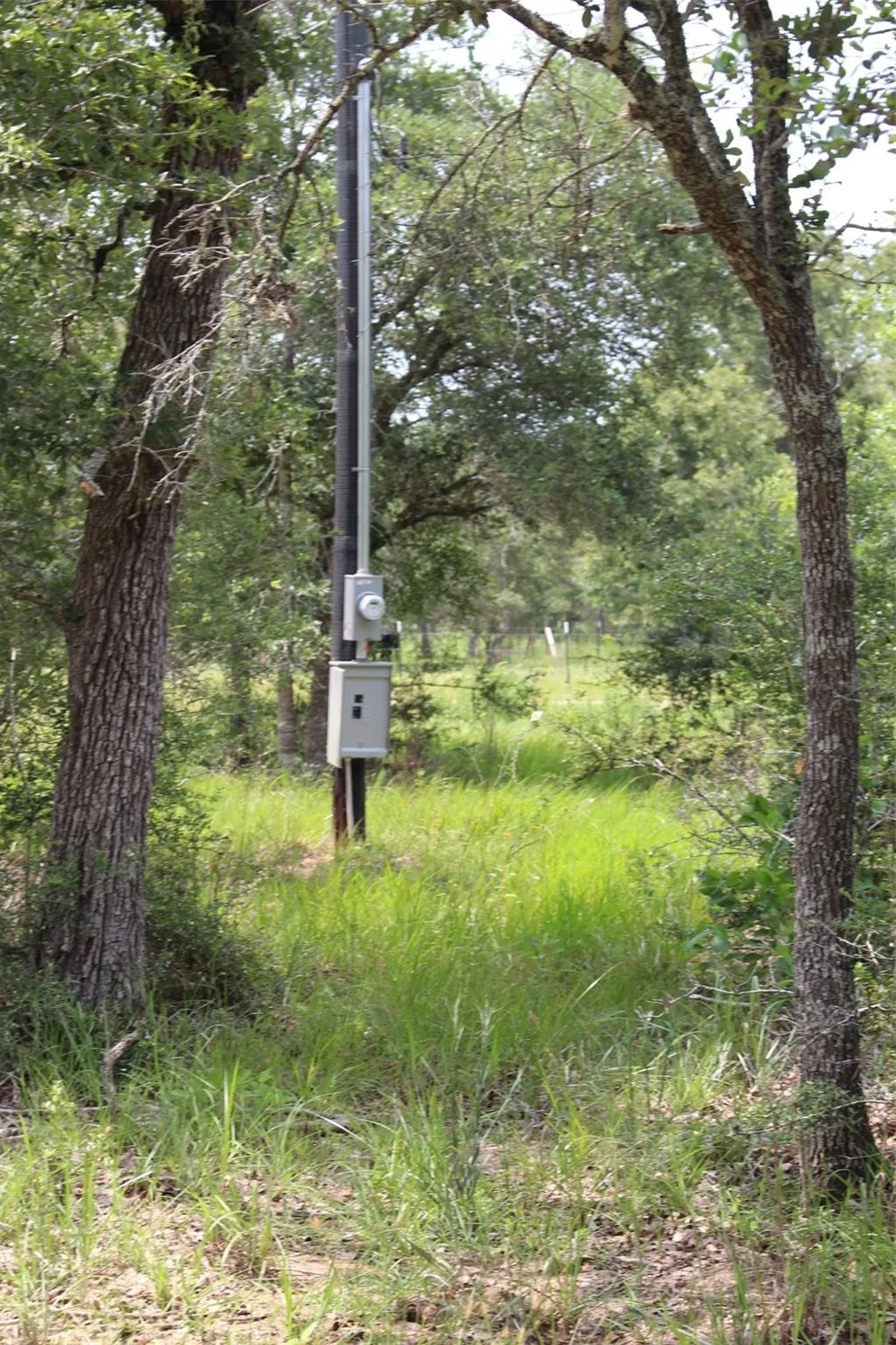 479 Private 1581 Drive Hallettsville, TX 77964