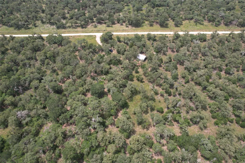 479 Private 1581 Drive Hallettsville, TX 77964