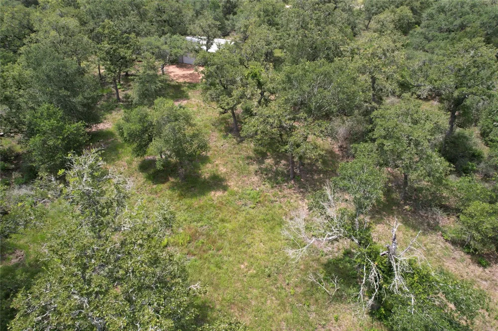479 Private 1581 Drive Hallettsville, TX 77964