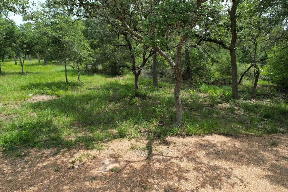 479 Private 1581 Drive Hallettsville, TX 77964