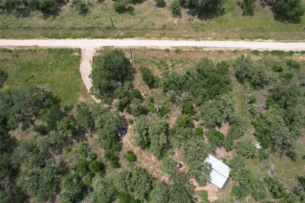 479 Private 1581 Drive Hallettsville, TX 77964