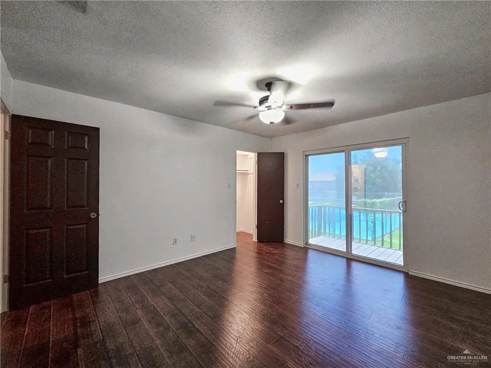 2201 S Jackson Road #2-I Pharr, TX 78577