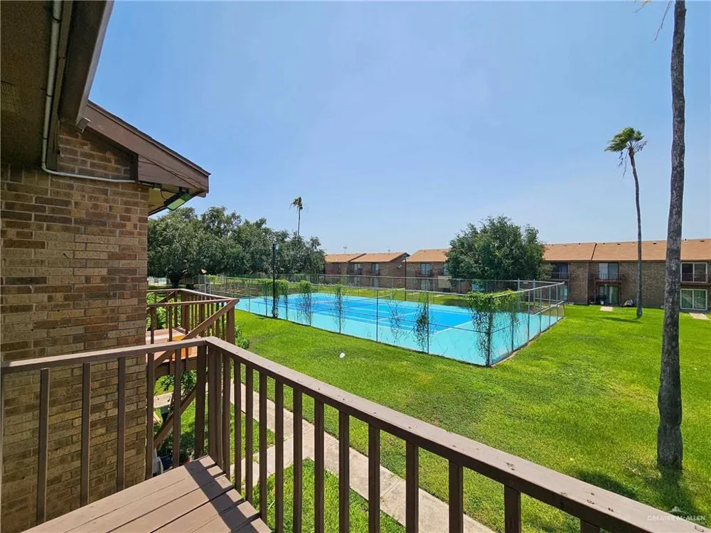 2201 S Jackson Road #2-I Pharr, TX 78577