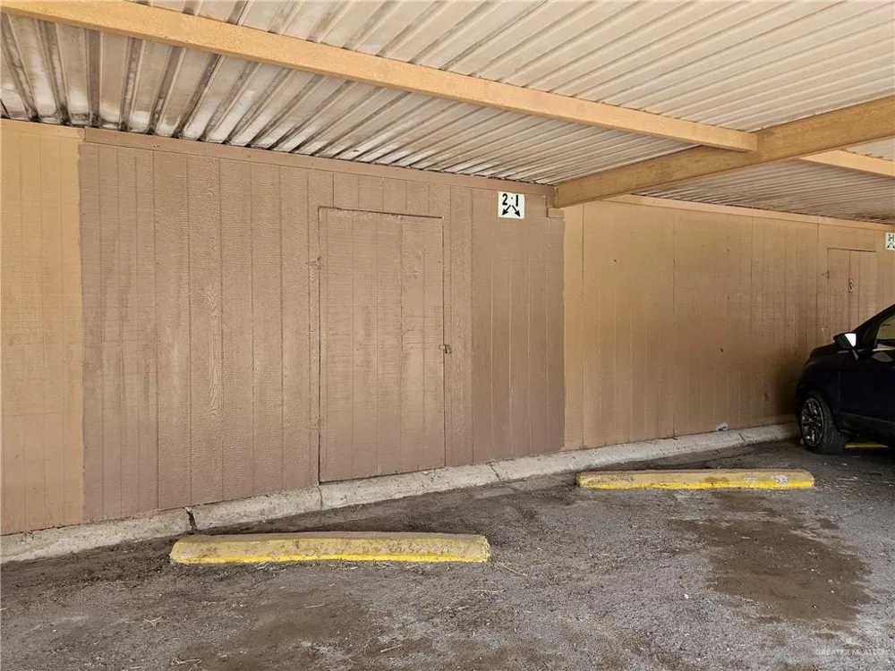 2201 S Jackson Road #2-I Pharr, TX 78577
