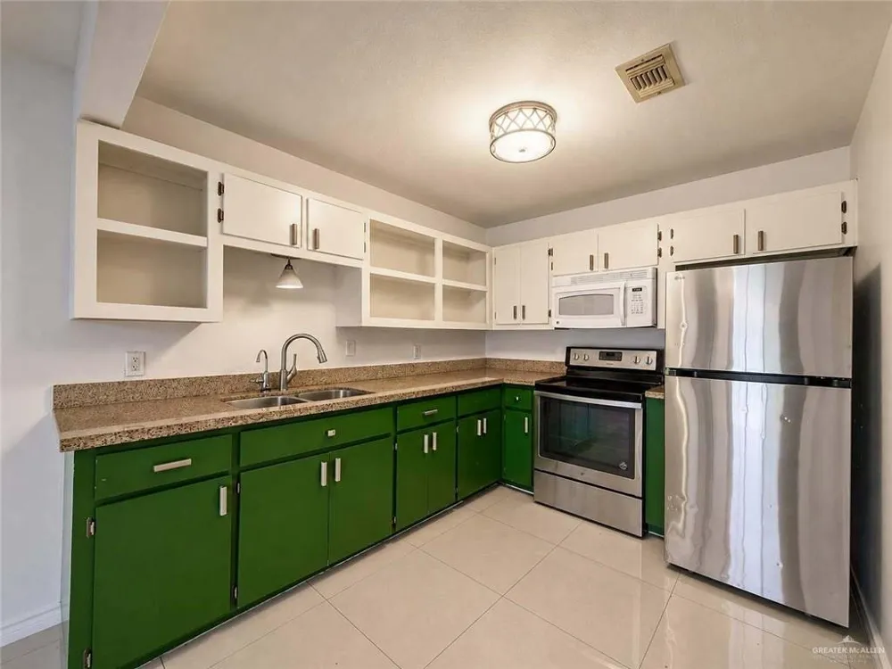 2201 S Jackson Road #2-I Pharr, TX 78577